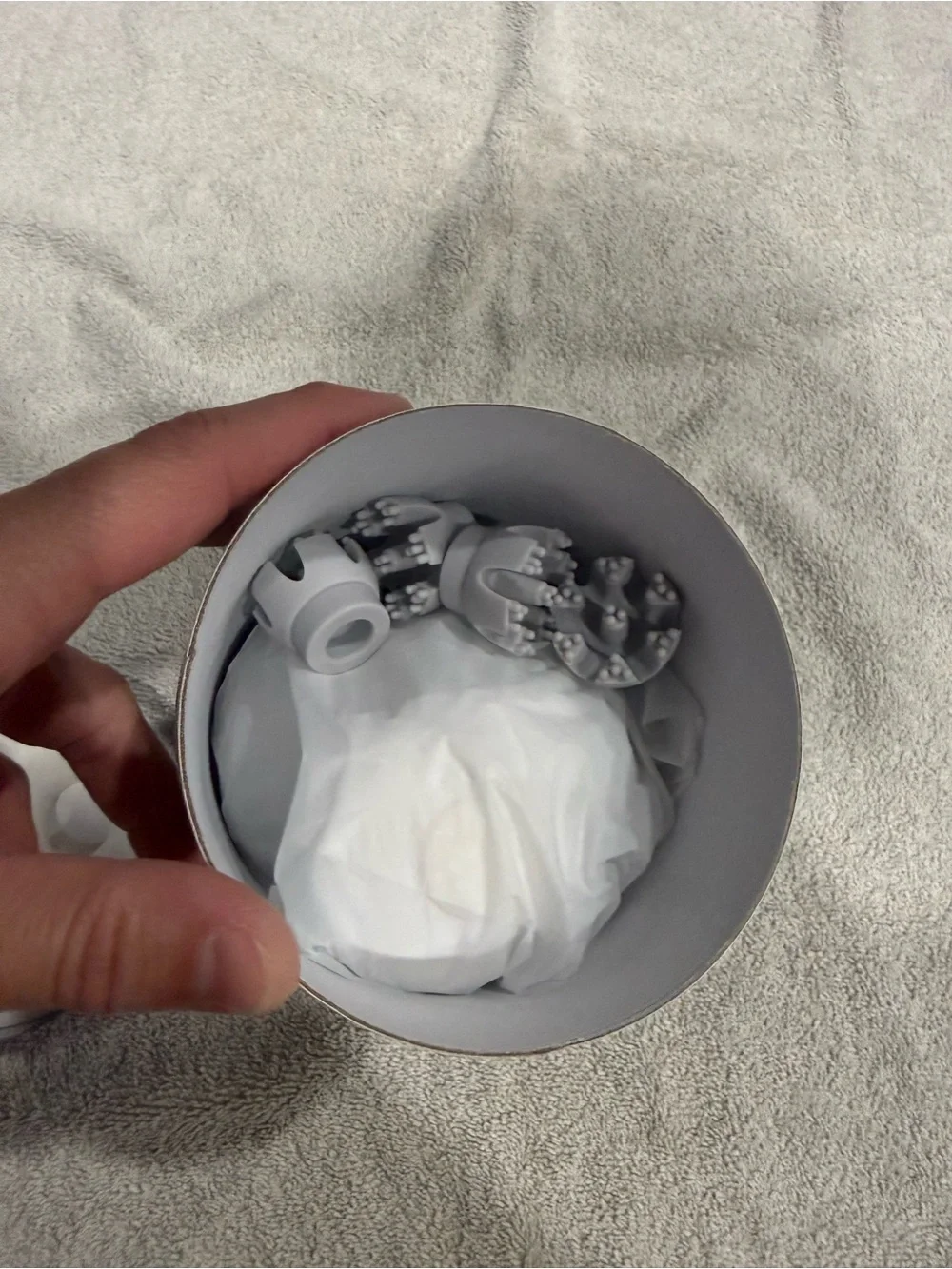 Cat massager- new in the box
